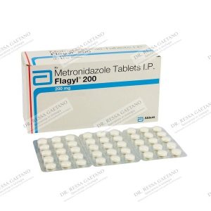 Confezione di Flagyl con i blister delle compresse di metronidazolo